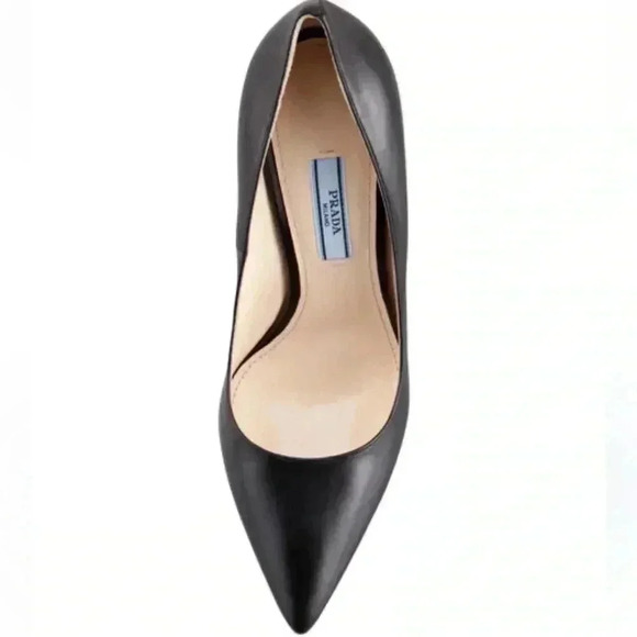 PRADA Black Leather Pointed Toe Pumps Size 38.5 or US 8.5 - Picture 1 of 14
